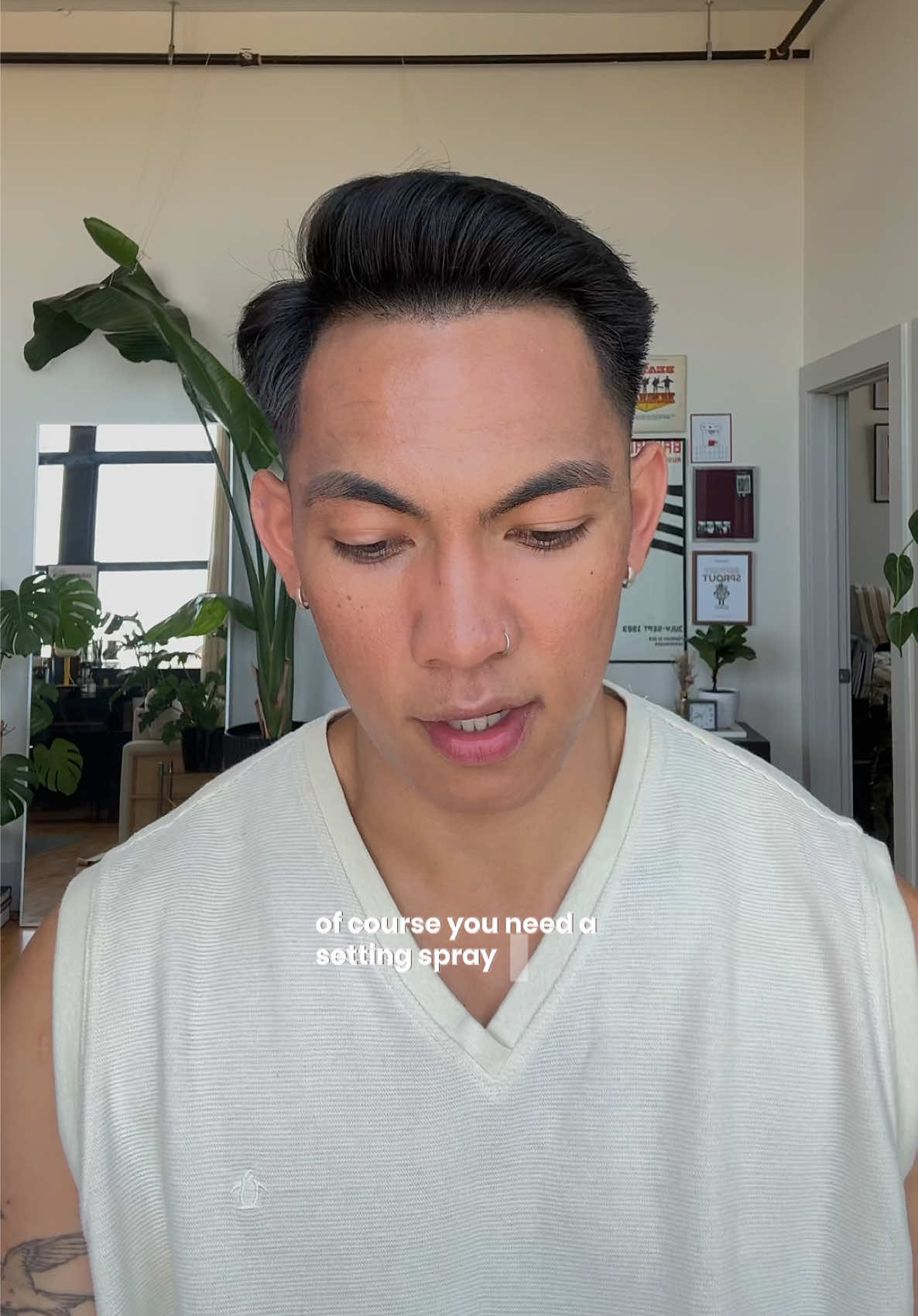 @𝐑