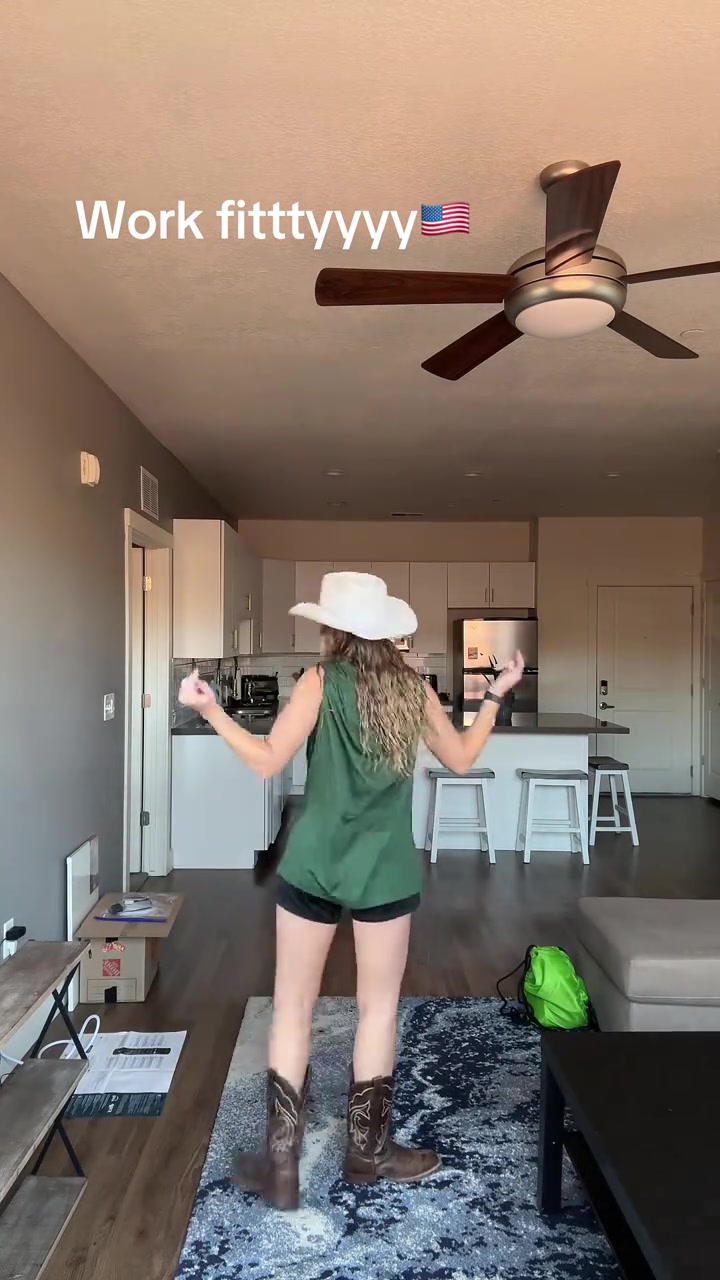 @linds🦈🦎🦕