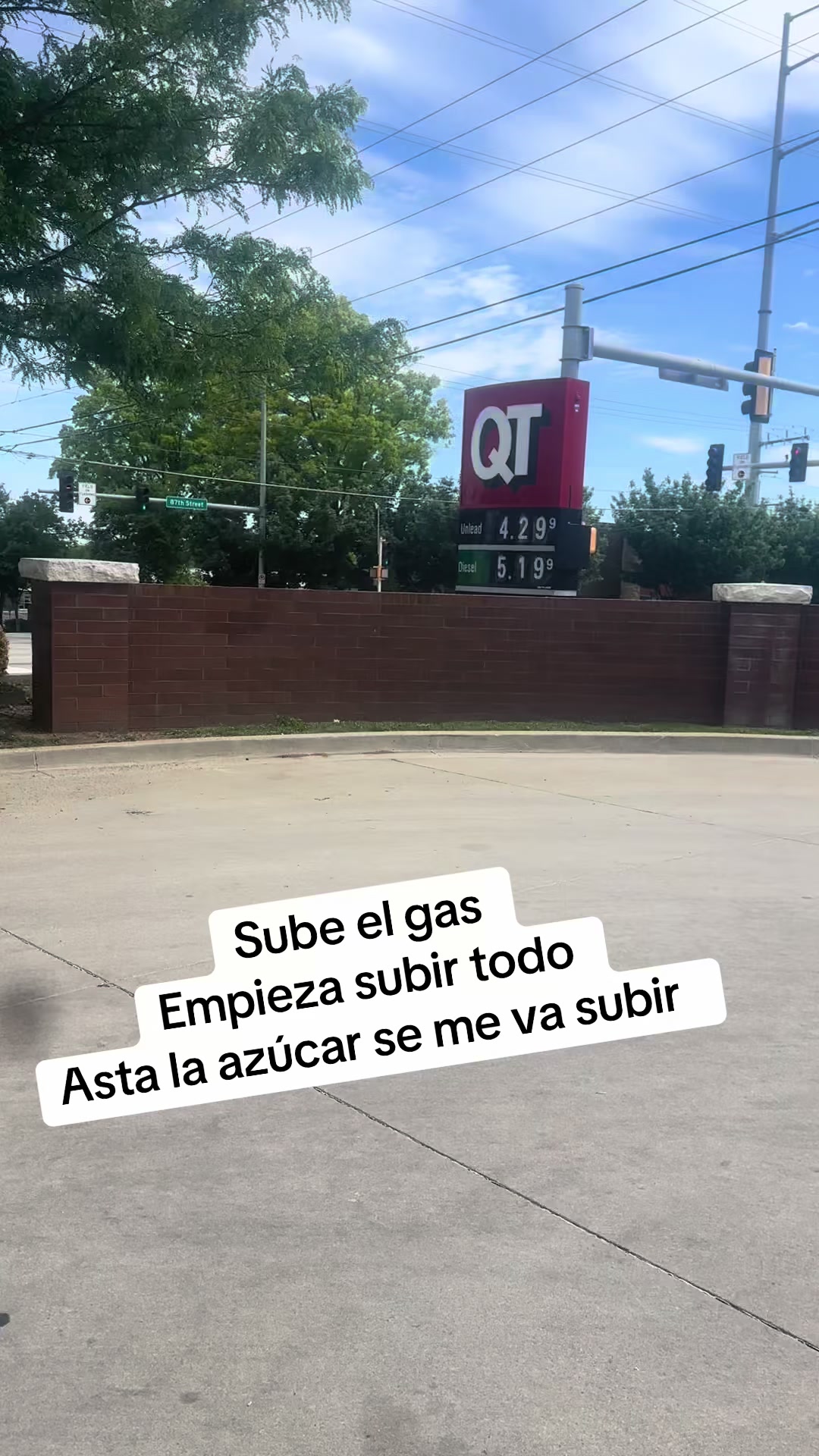@ElChequeperez502