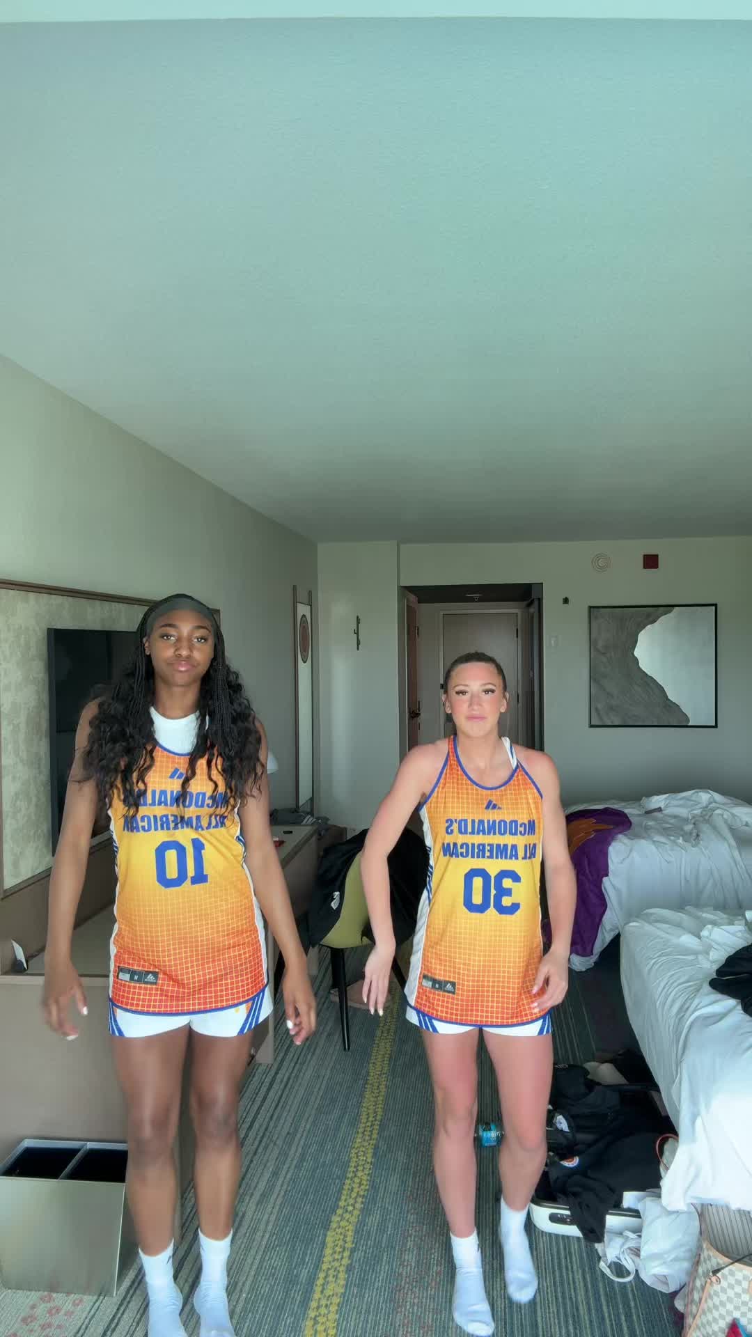 @_who.is.trinity_
