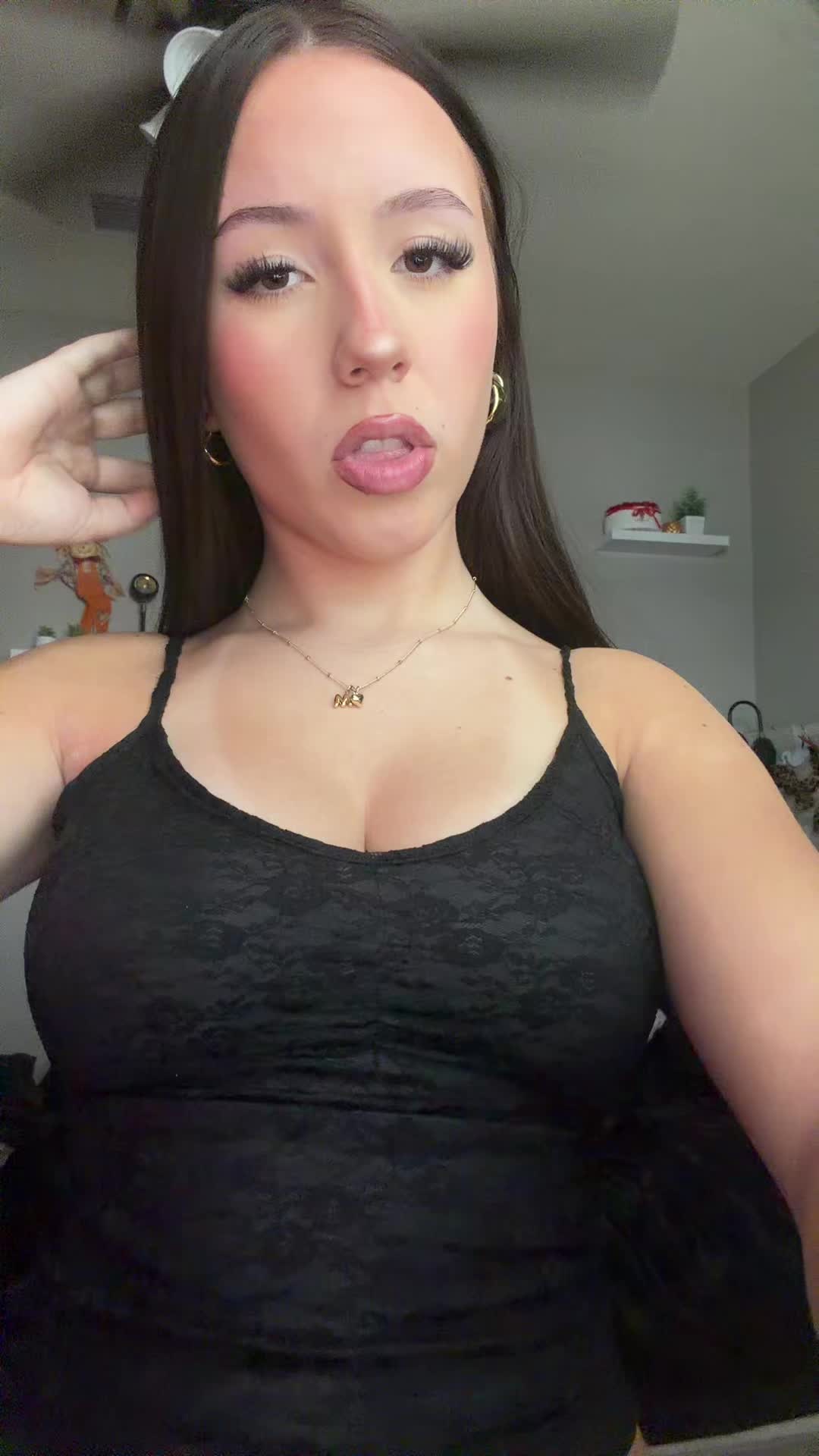 @kennabenna