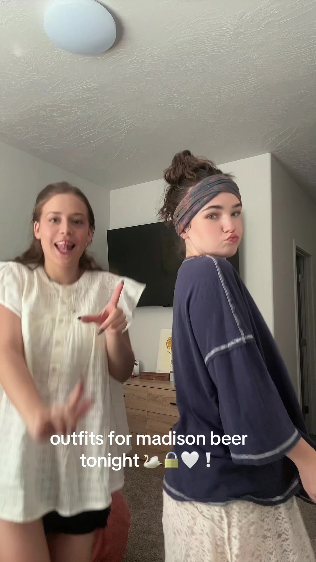 @baileyy