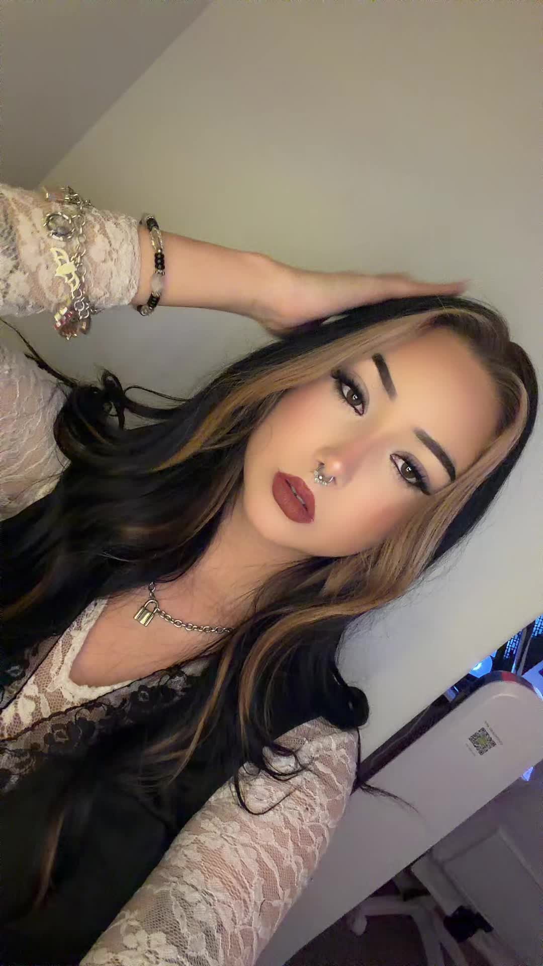 @˖°🦇 ࣪𖤐 sabrina ˖°🦇ִ ࣪𖤐