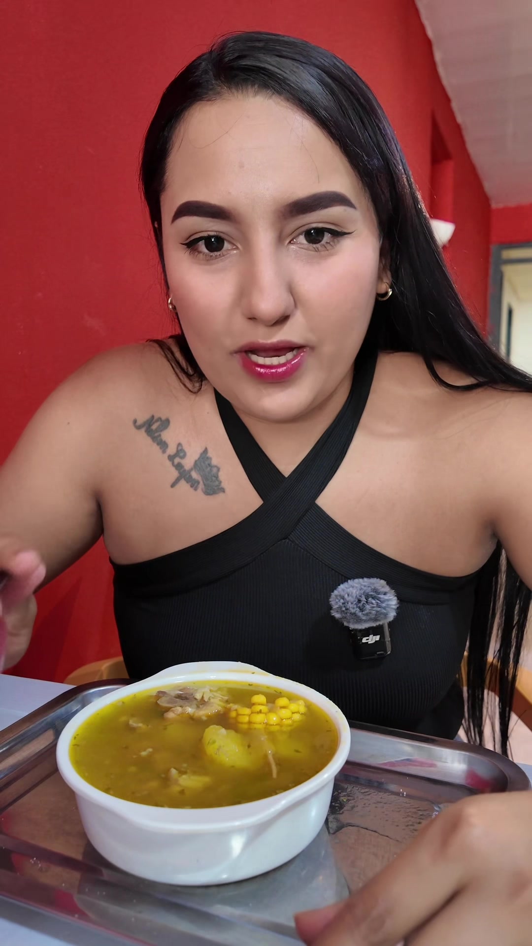 @🐝🍯Yuliana Tello