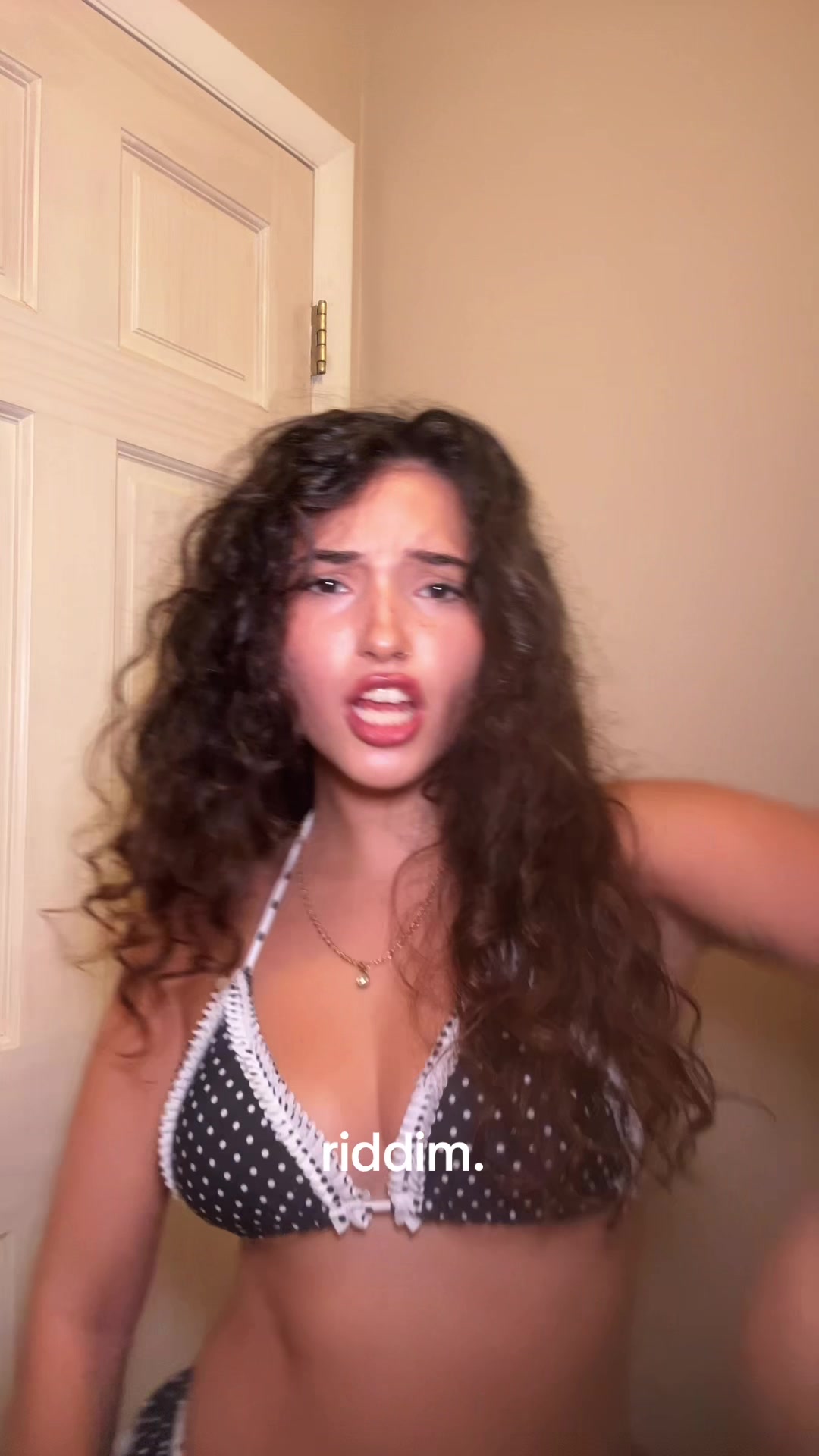 @adriana ☮️🌱🎆🌱