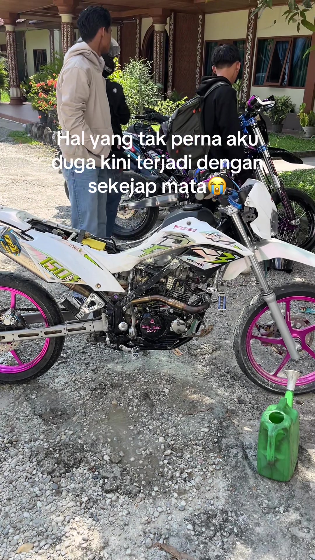 @ADUL MVG