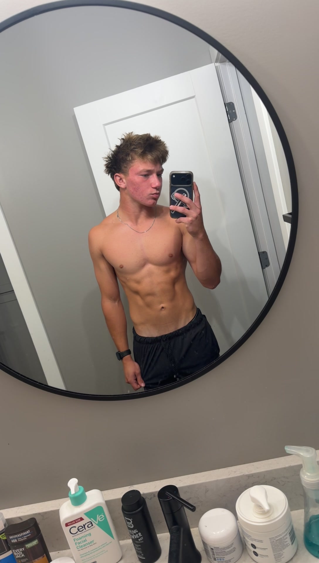 @LarreauLifts