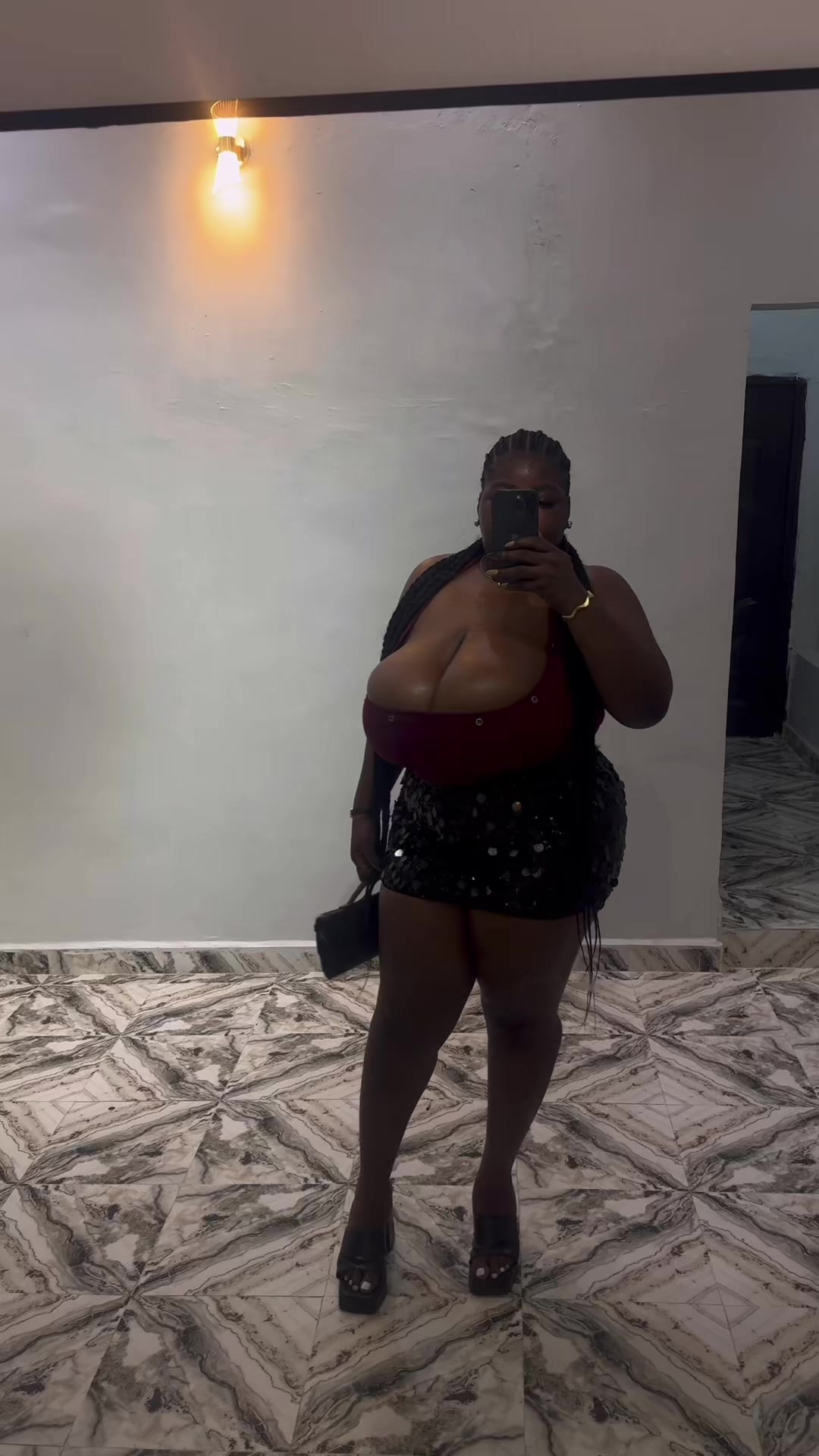 @AYOMIDE_CHASE🌸