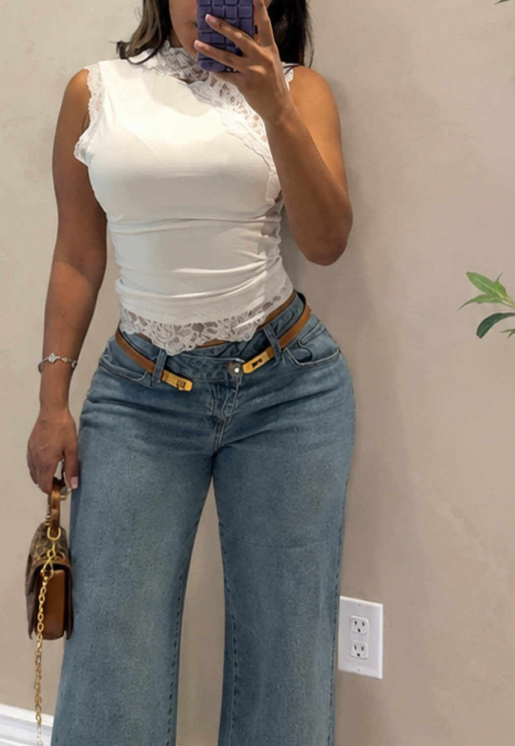 @YT: Aaliyah Enjoli