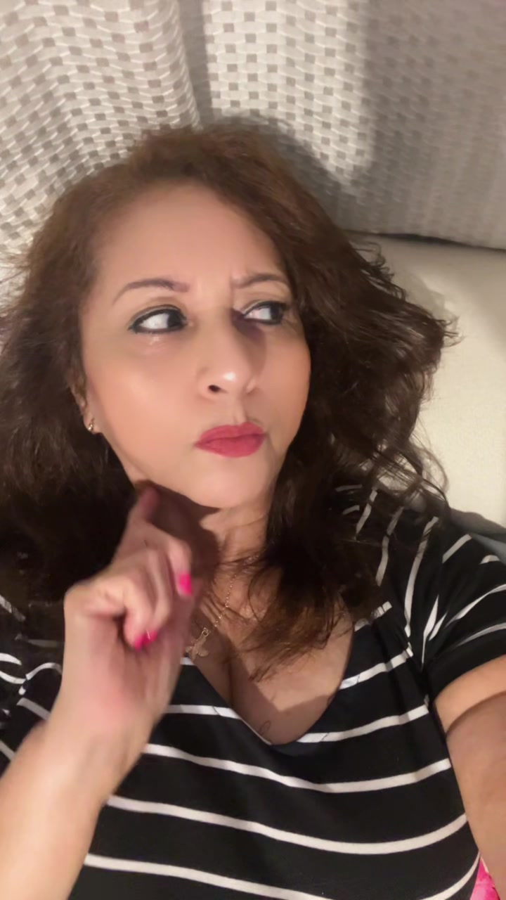 @elvia karime