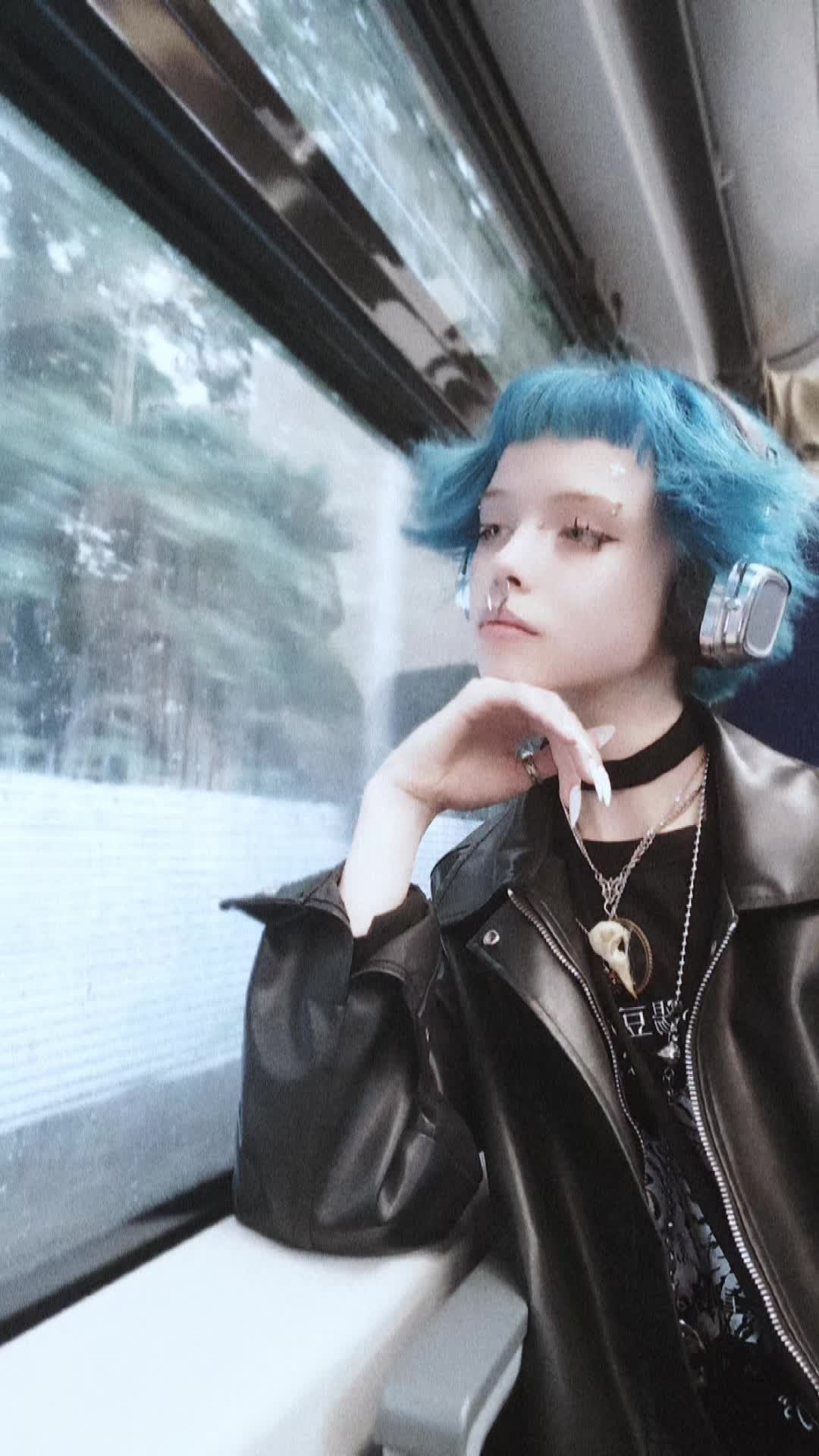 @NikaWave
