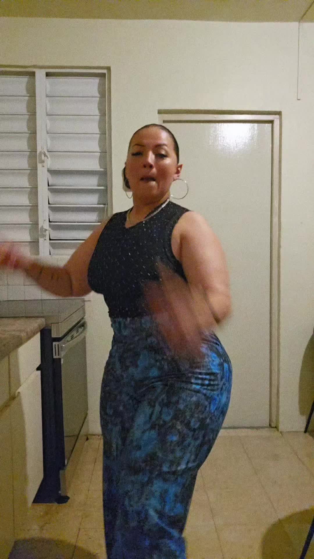 @mariely