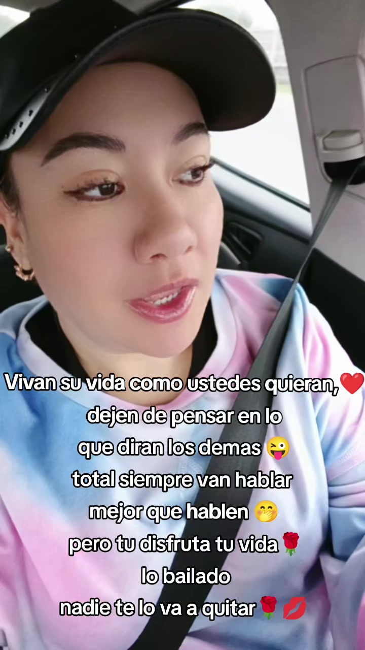 @Leya Ana Sámano
