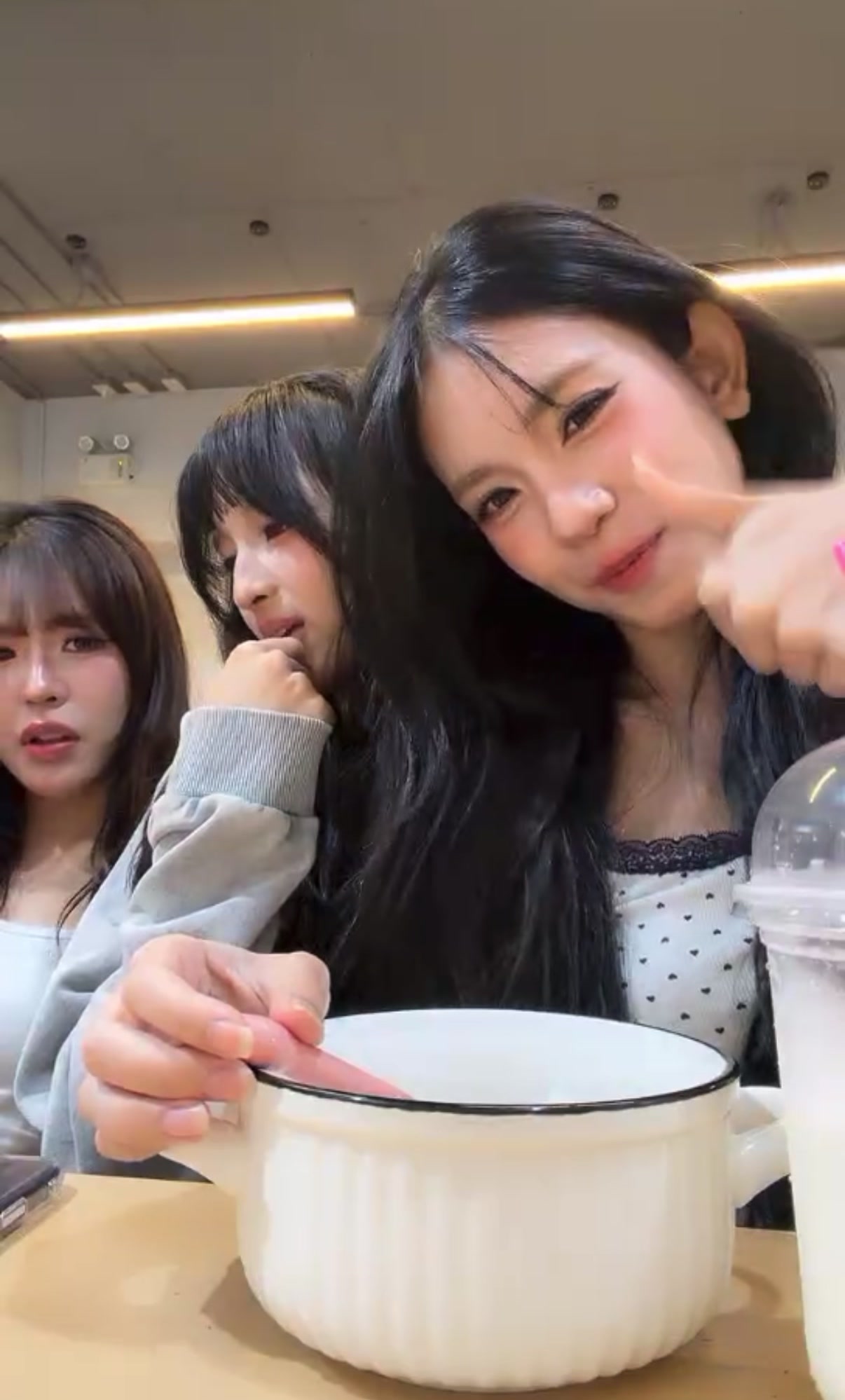 @Bnk48Relaxtime_v2 🦋💎🍋