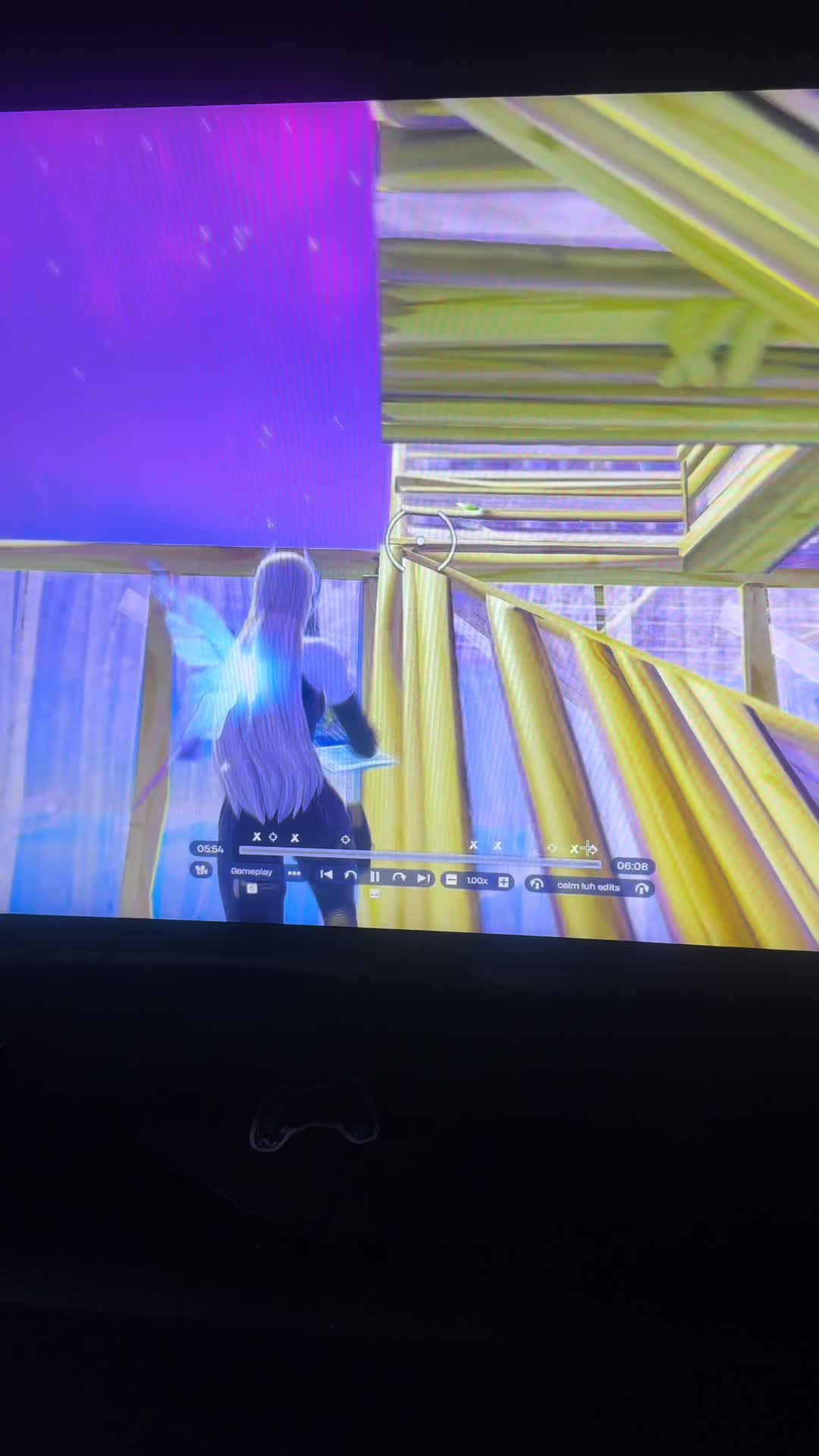 @⃟