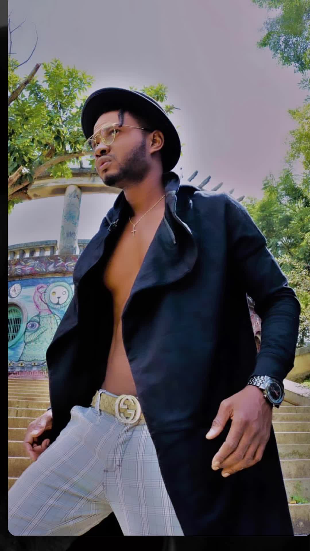 @mrbadhundred100