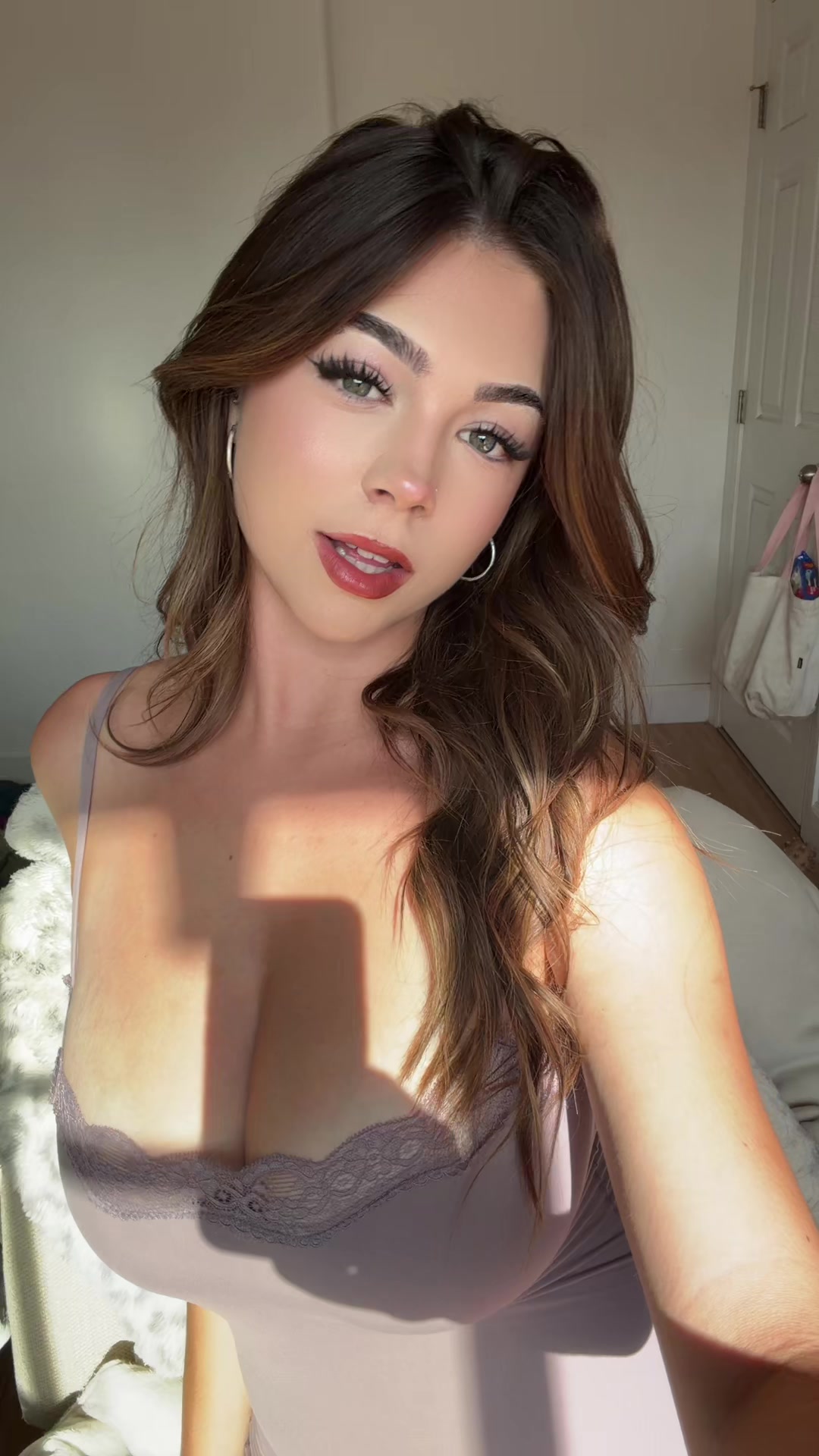 @💅