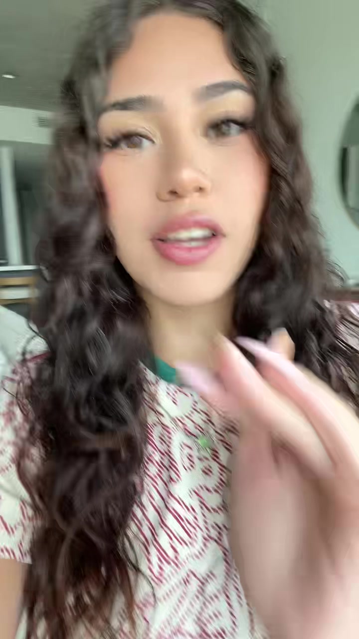@yoarabella