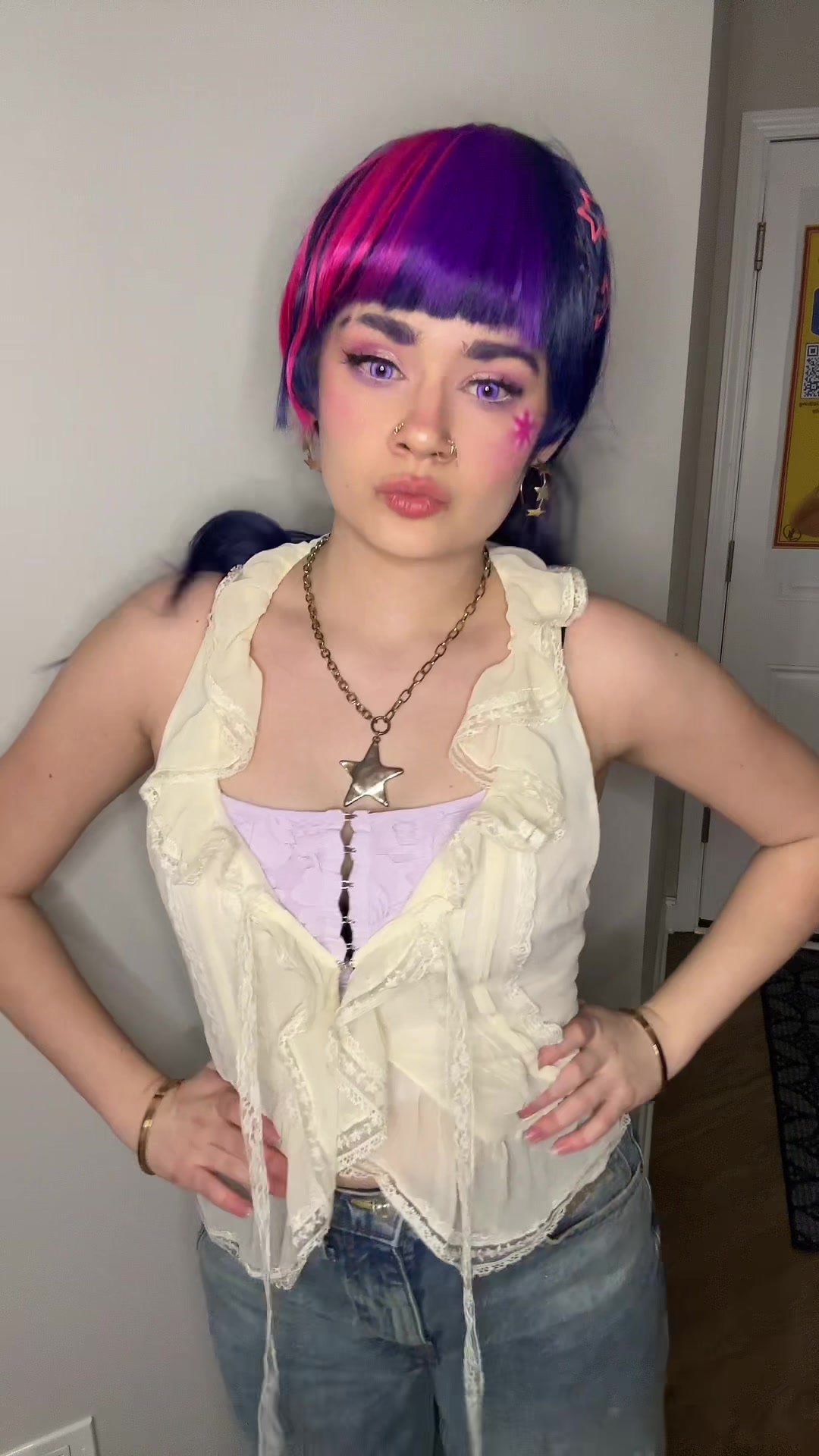 @Beeisbonkers