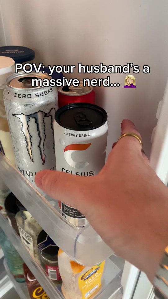 @AniPlay