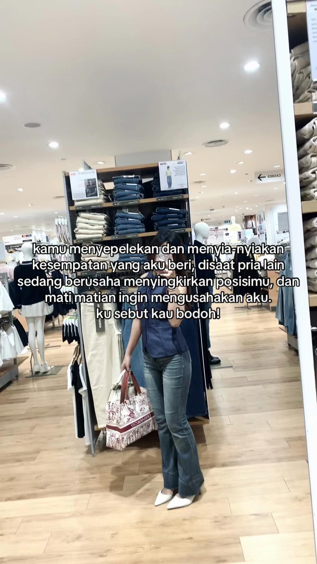 @𝓢