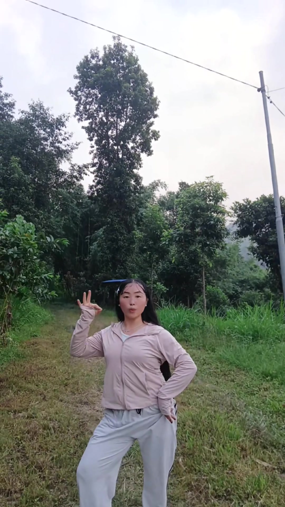 @मनिषा चाम्लिङ्ग राई🦋