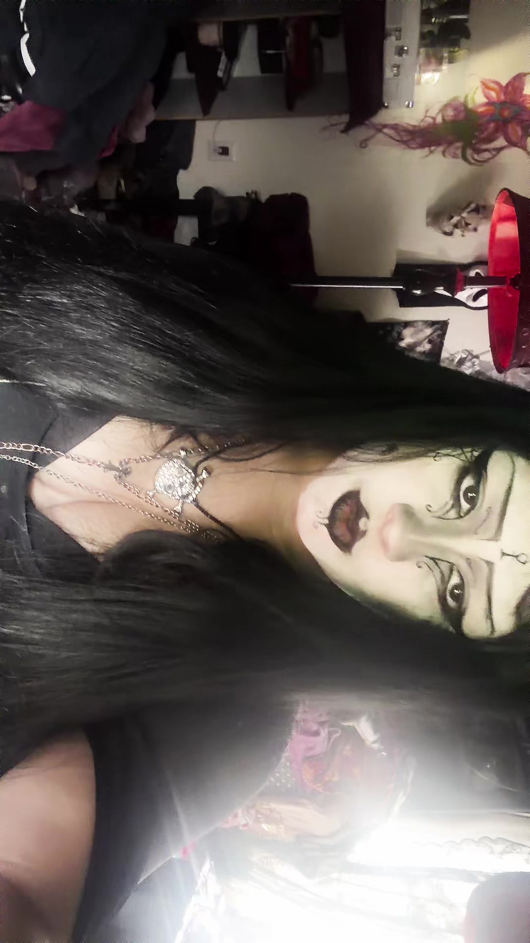@bloodyzwingz