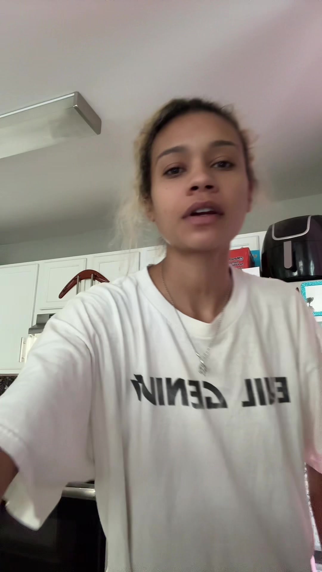 @shaianatalia