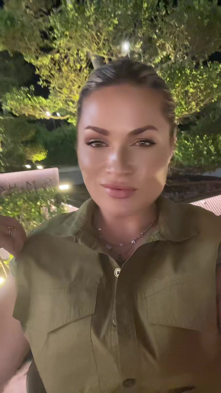 @Alina Grapila
