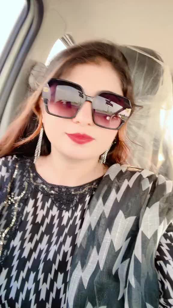 @sania khan