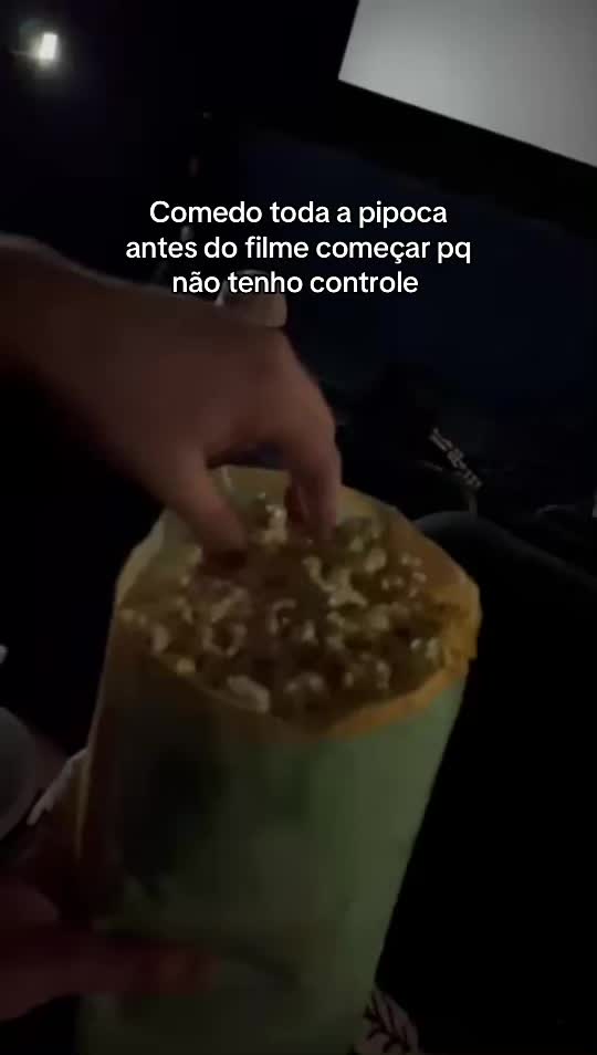 @Aninhacastr