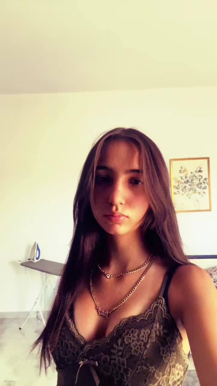 @Lilah🇦🇱💗