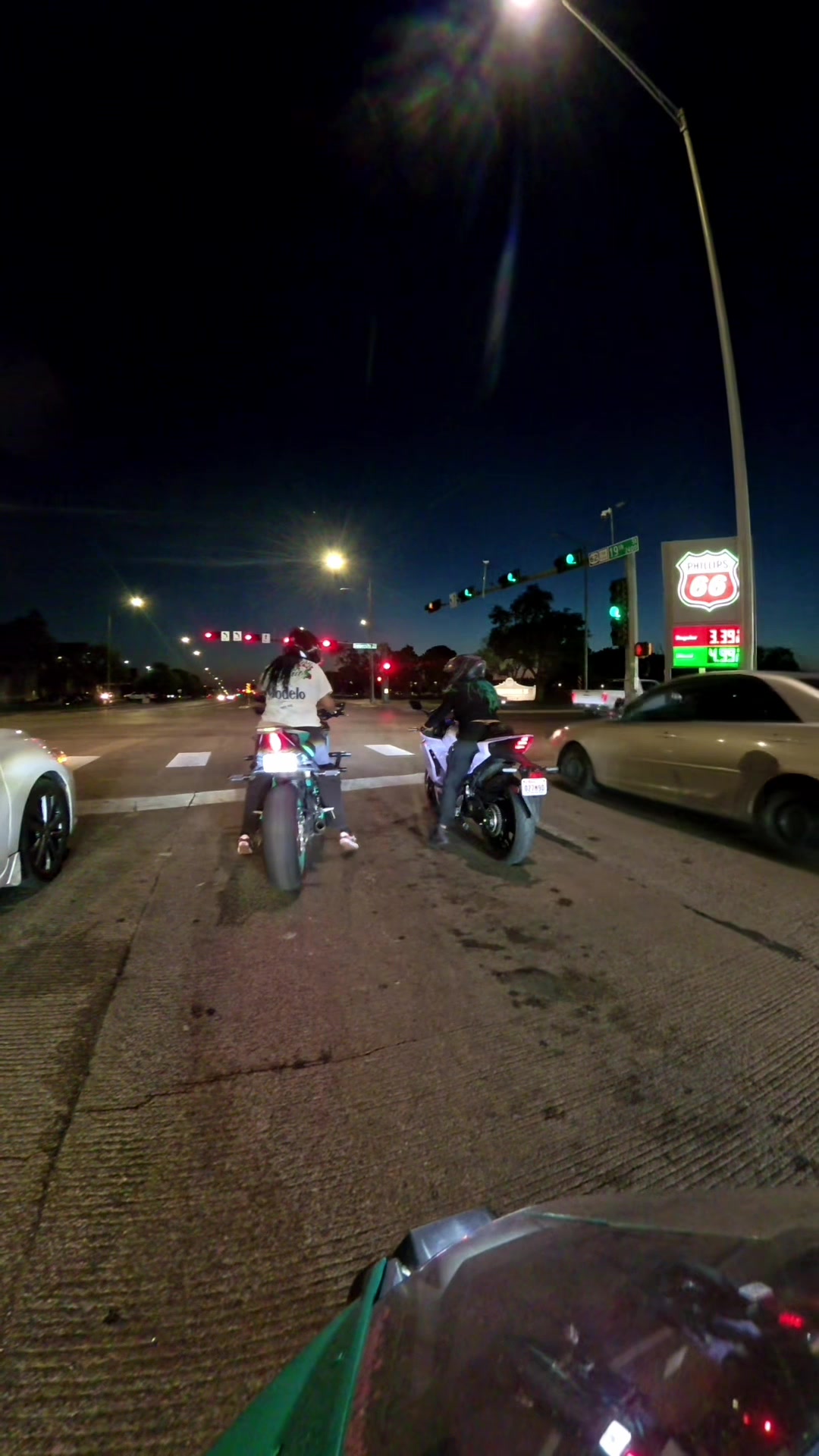 @LbkGsx8R