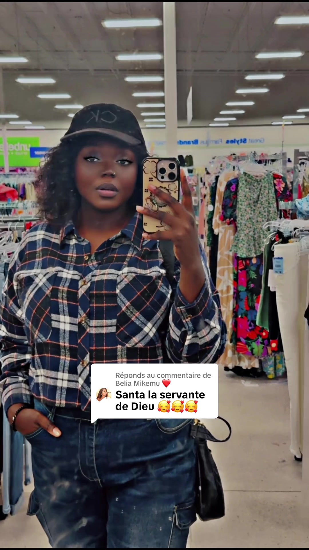 @Santalareine✪
