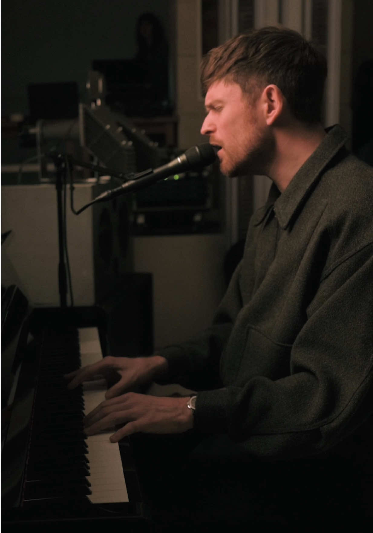 @James Blake