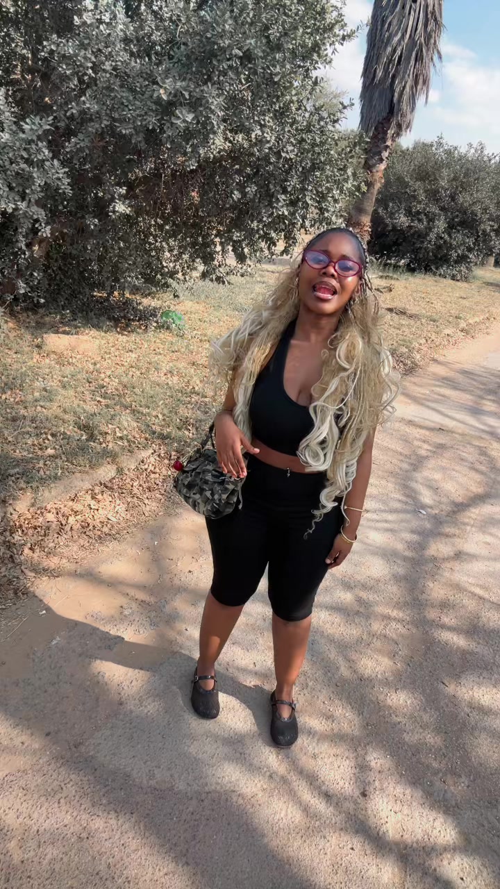 @Tlhalefo 🎀