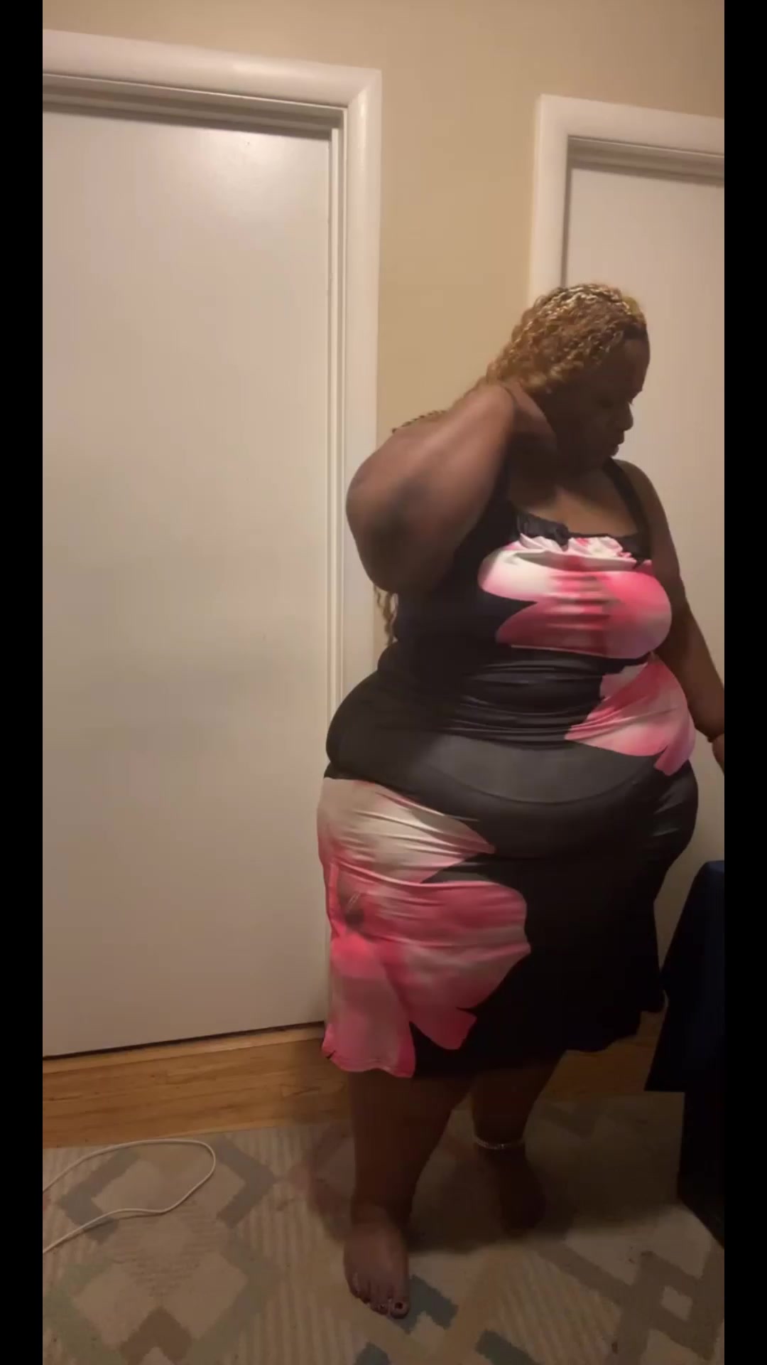 @Juicyedwards