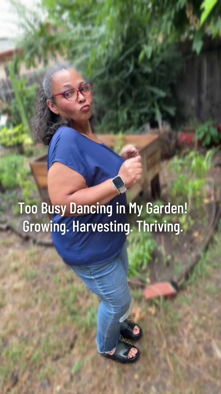 @Ms. Cindy D Gen ❌ 🥑🌱🌶️🍓👵