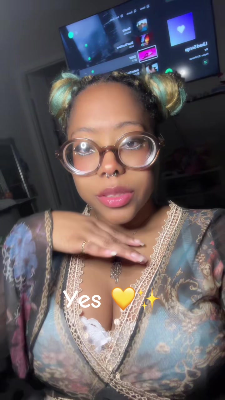 @AestheticallyCRY