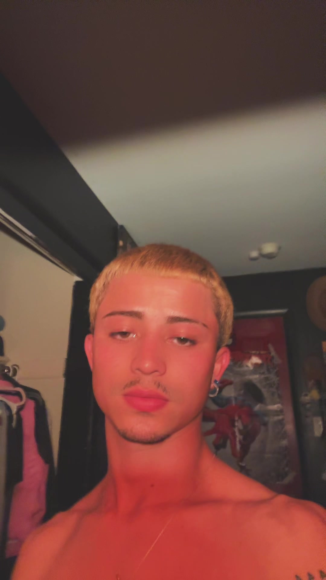 @axelgonzaw