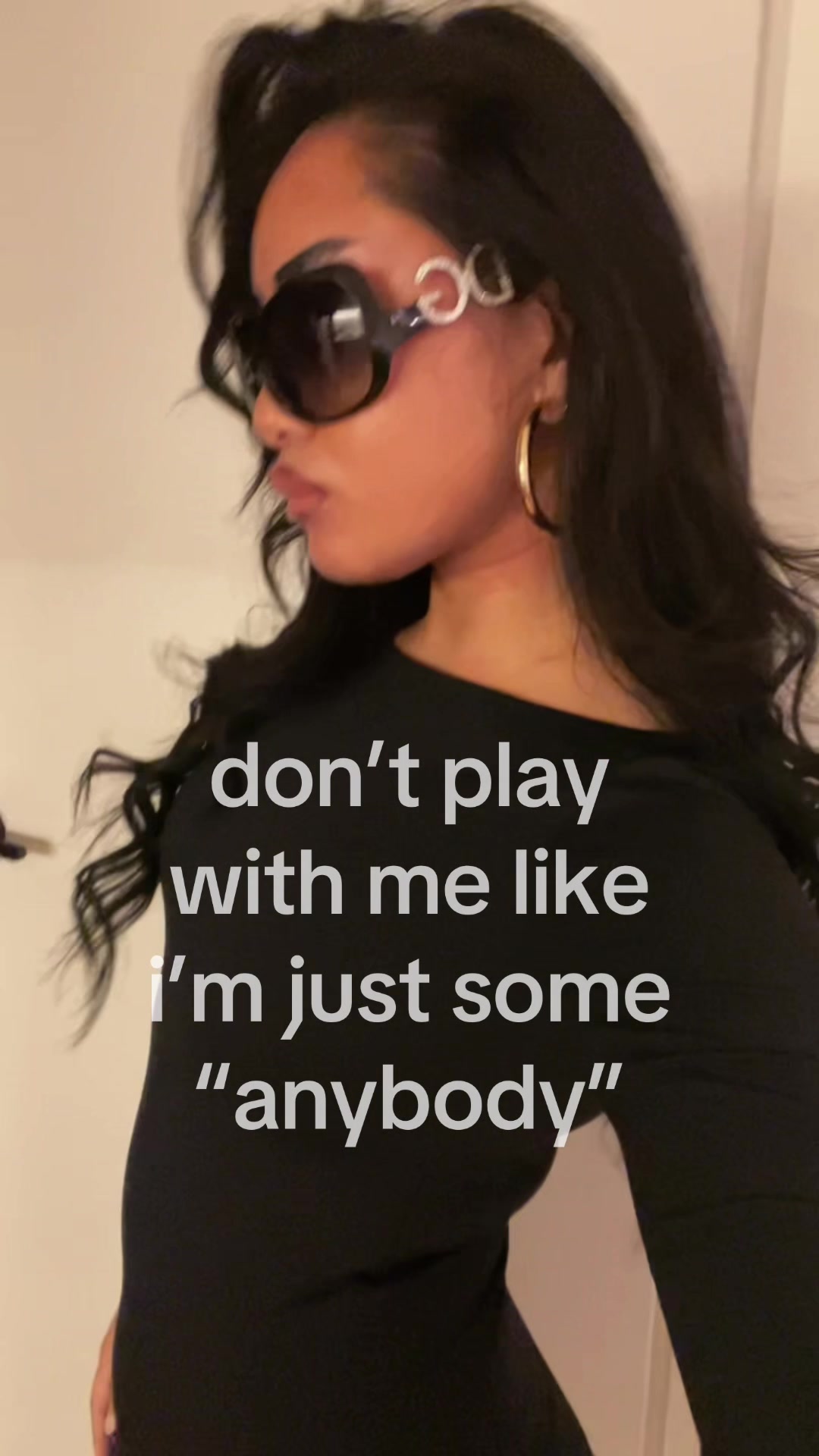 @TH💋NIA