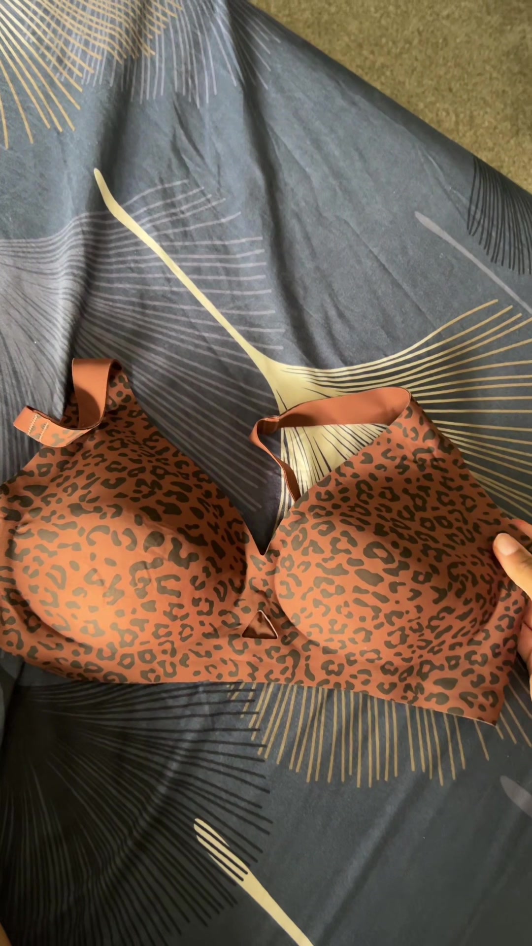 @𝐀𝐧𝐠𝐞𝐥 🐚
