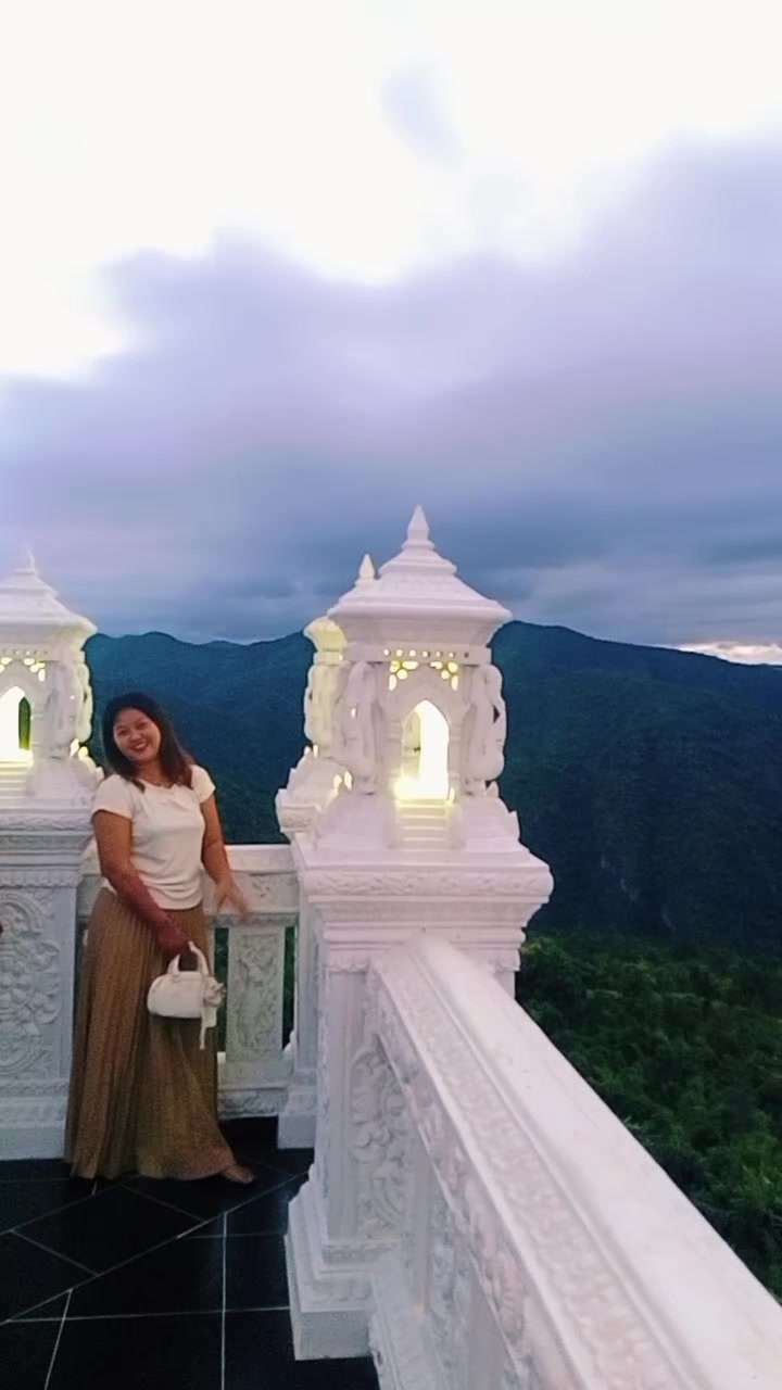 @ရွှေကမ္ဘာထက်မေမေ-ရွှေဖက်ရှင်💐