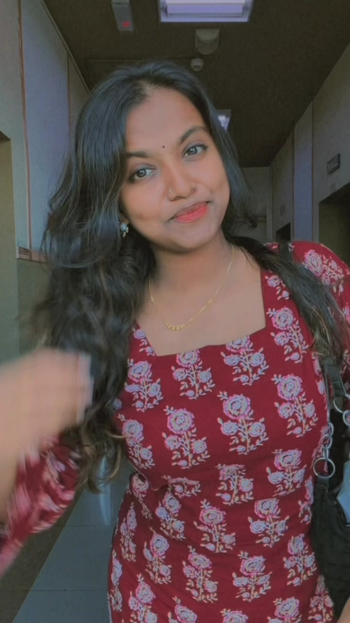 @Nisha_jeyen 💃🏻❤️