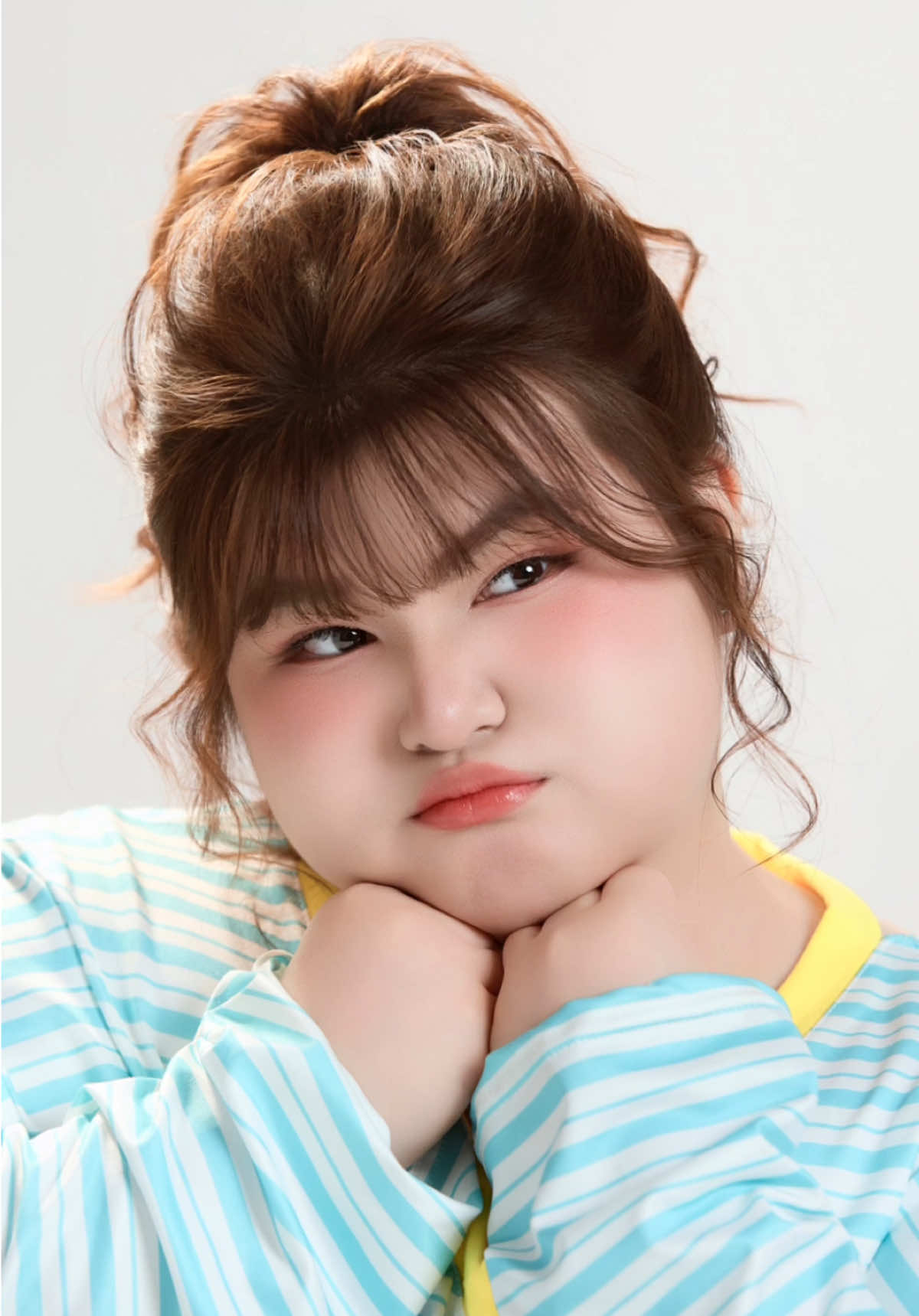@Vàng chụp ảnh 🌼