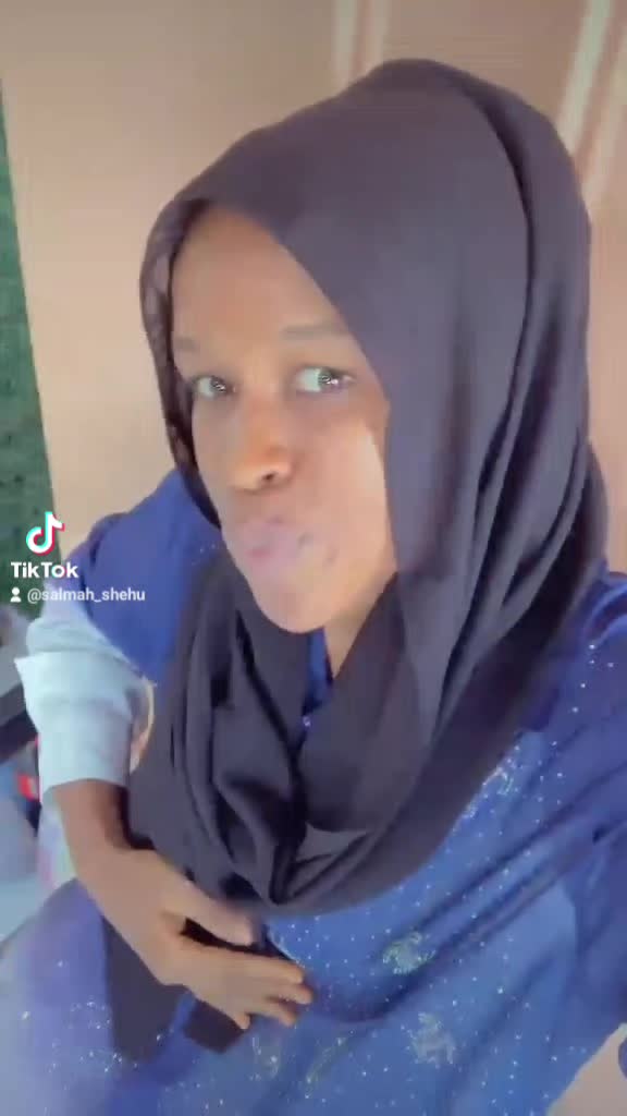 @Queen fatiya fmf