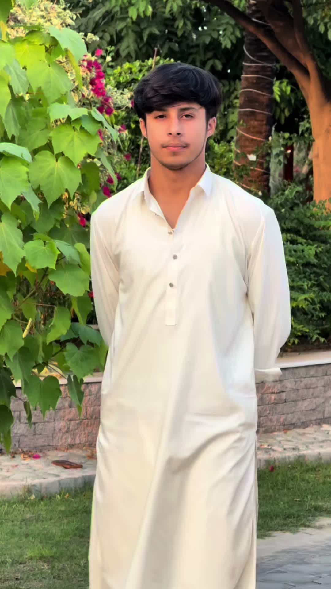 @𝒜𝒷𝒹𝓊𝓁𝓁𝒶𝒽 بھٹی
