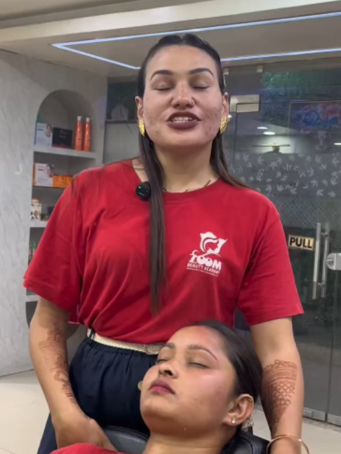 @ZOOM BEAUTY ACADEMY