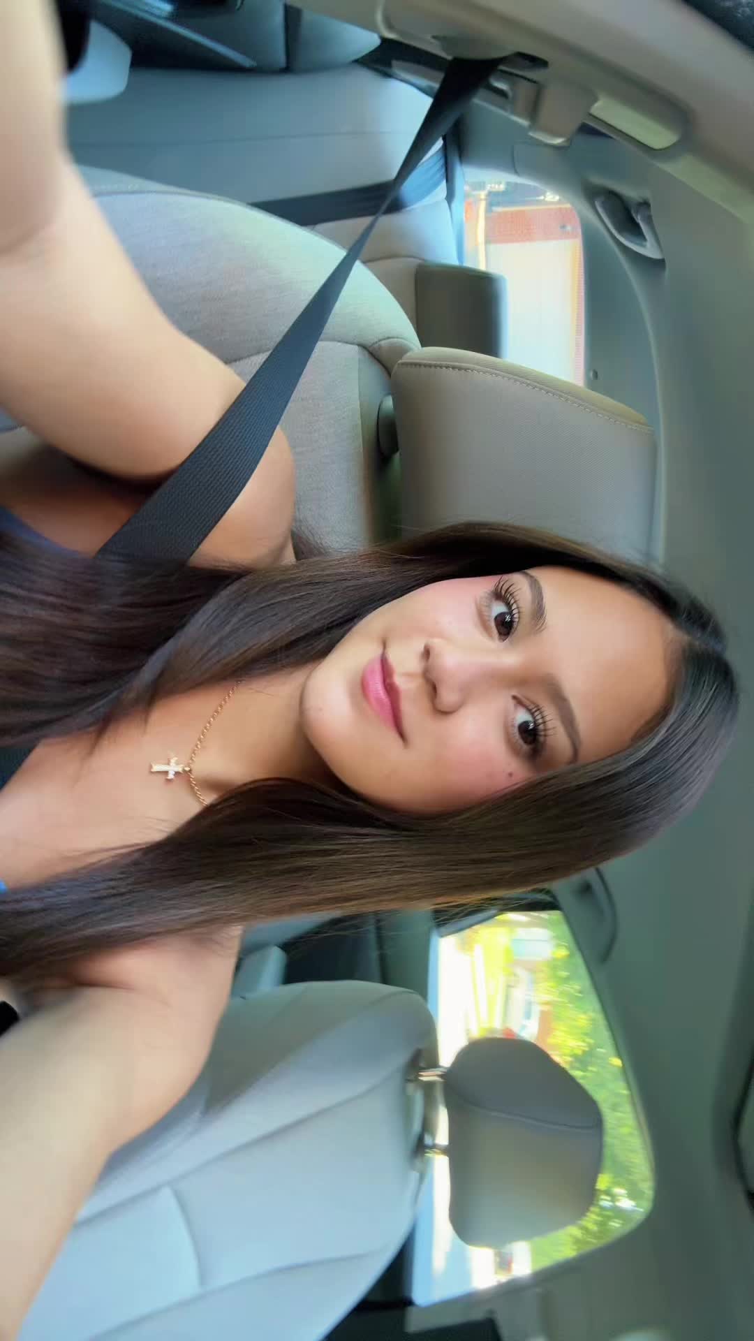 @spamatron 😗🥂🐥🍋