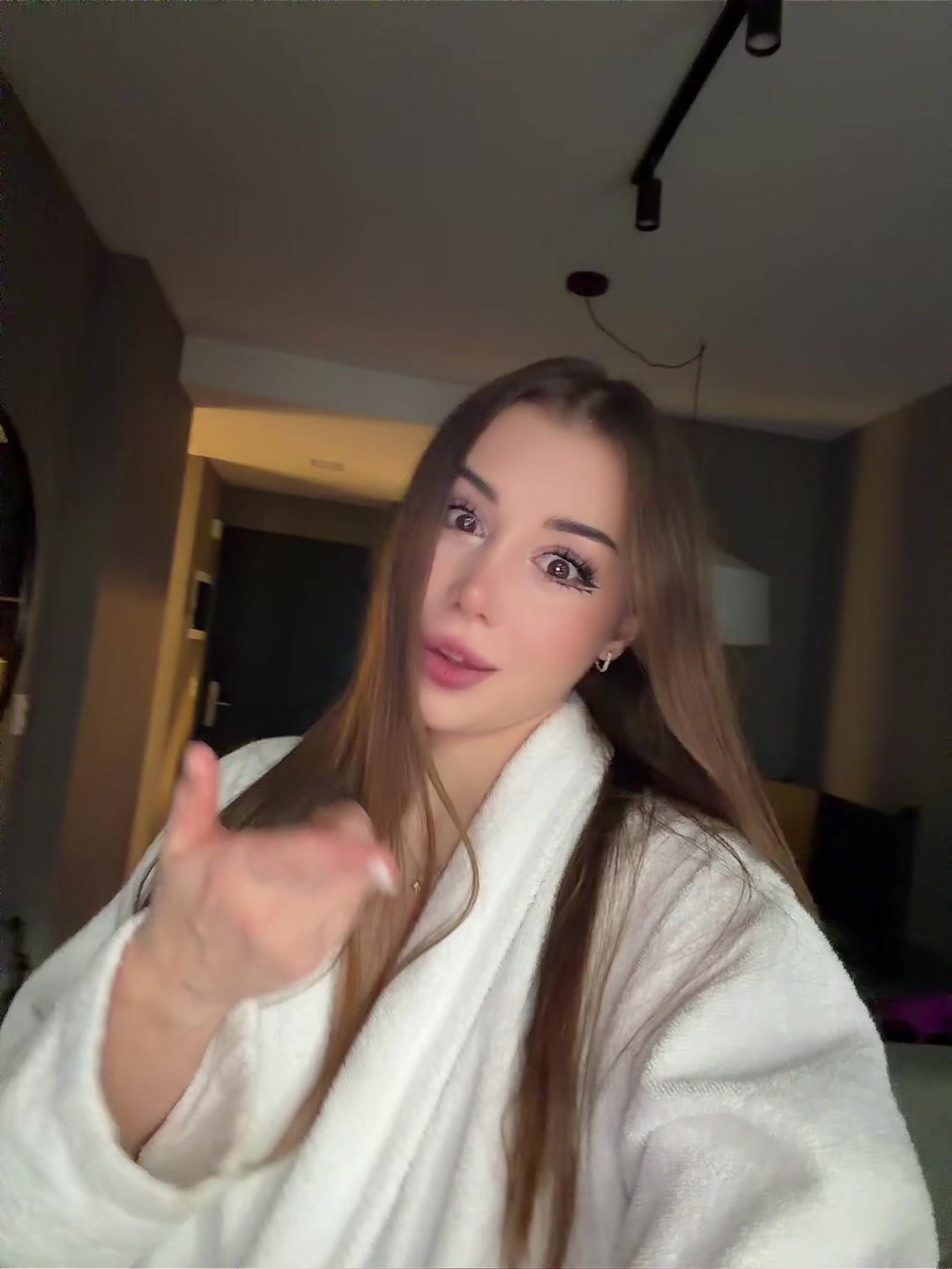 @TWITCH: wendyycutie